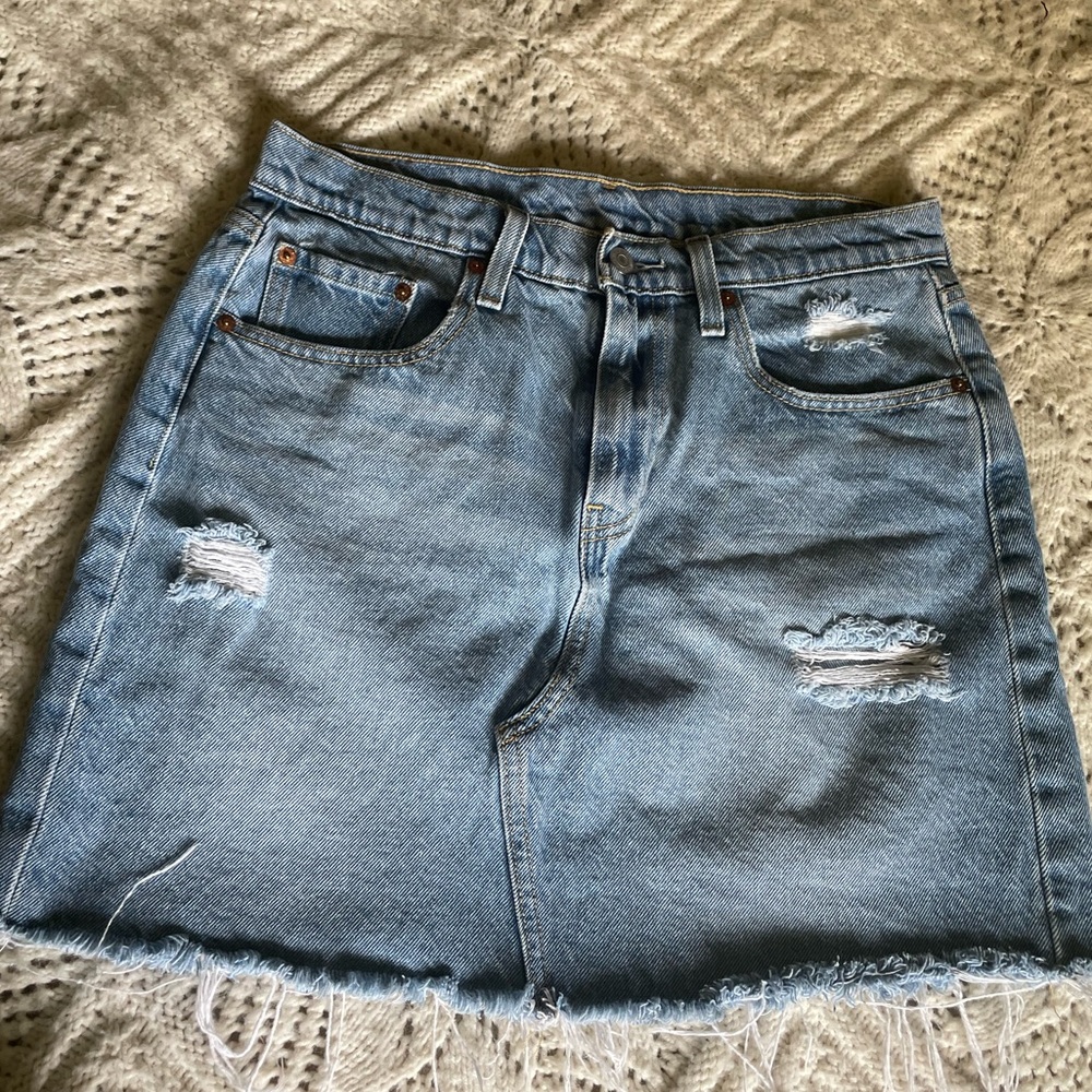 High Waisted Levi’s Jean Skirt